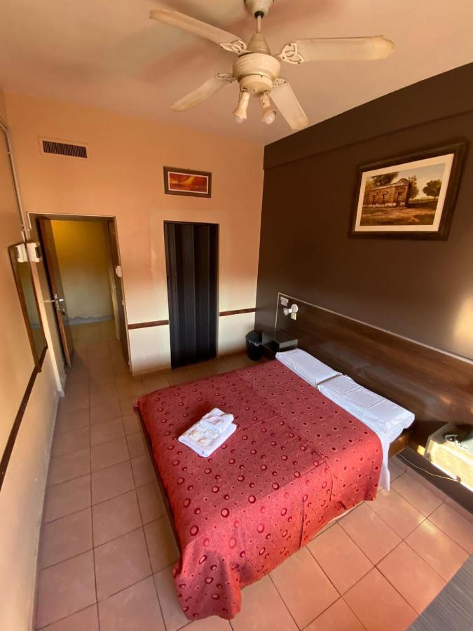 Hotel Viedma - Buenos Aires — Photos 3